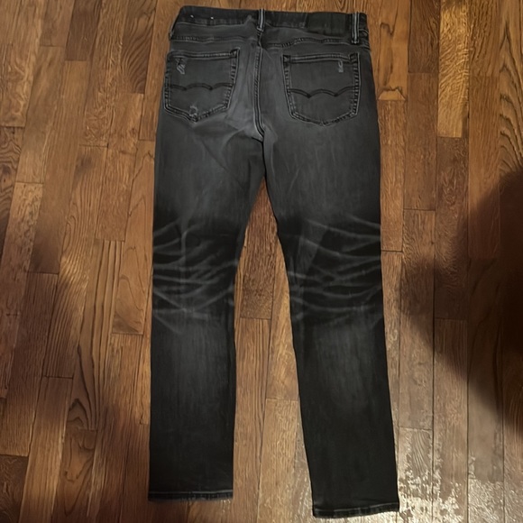 All black American eagle slim fit jeans. Perfect condition. No stains - Picture 2 of 2